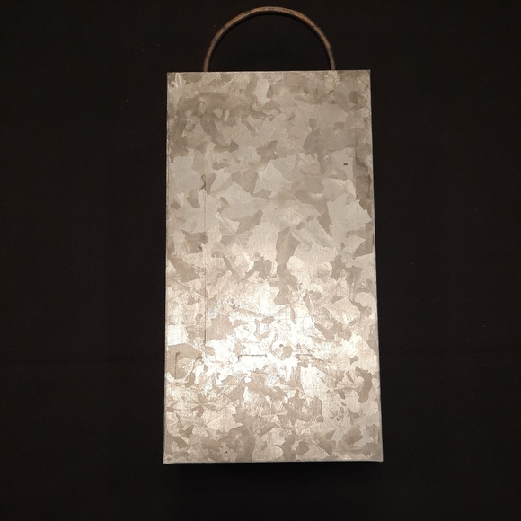 Mud Pie Galvanized Metal Beer Bottle Cap Display Box w/ Opener ~ NEW - Picture 6 of 10